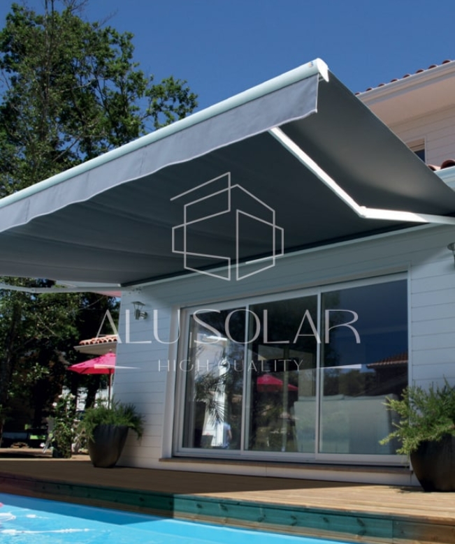 Store-coffre-gris-p16-1-min